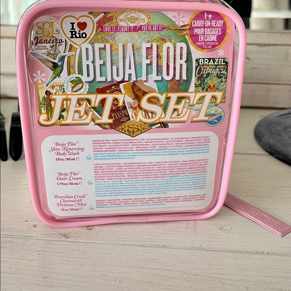 Sol De Janeiro travel set - Picture 2 of 2
